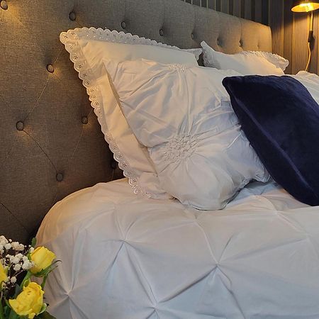 Sejour De Charme Au Chateau Avec Petit-Dejeuner Et Parking - Fr-1-591-705 Cluis Εξωτερικό φωτογραφία