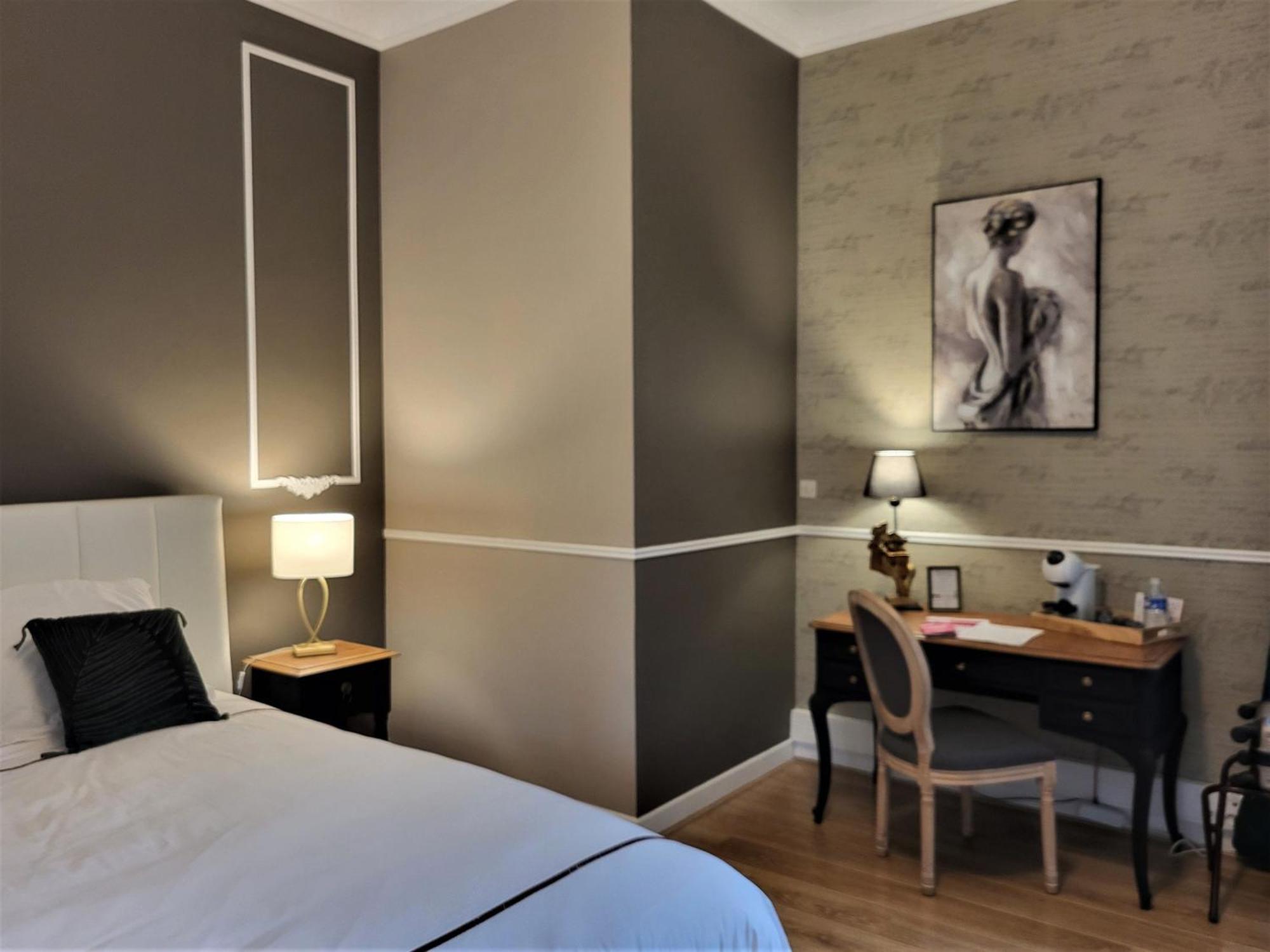 Sejour De Charme Au Chateau Avec Petit-Dejeuner Et Parking - Fr-1-591-705 Cluis Εξωτερικό φωτογραφία